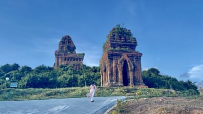 Tháp Bánh Ít Bình Định - 1 trong những cụm Tháp Chăm đẹp nhất