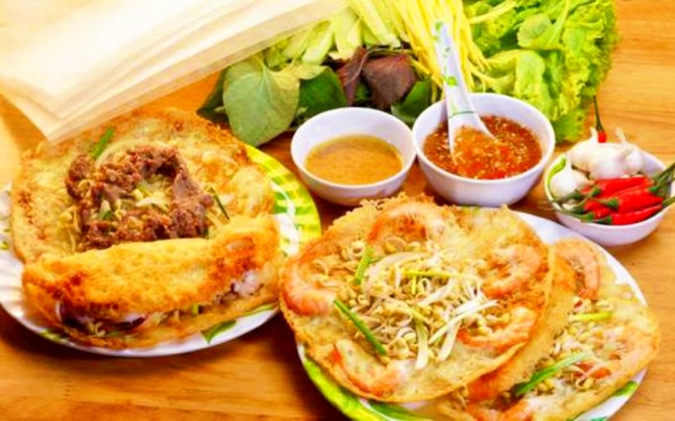 Bánh xèo tôm nhảy Quy Nhơn và Bánh Xèo Bò